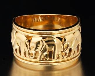 Ladies 18K Gold Three Elephant Band