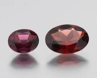 Unmounted Two 9.05 Ct Total Weight Oval Cut Garnets
