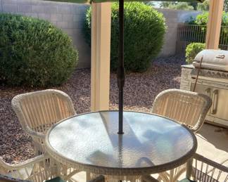 Umbrella Table