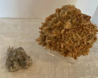 2 Crystal Pieces