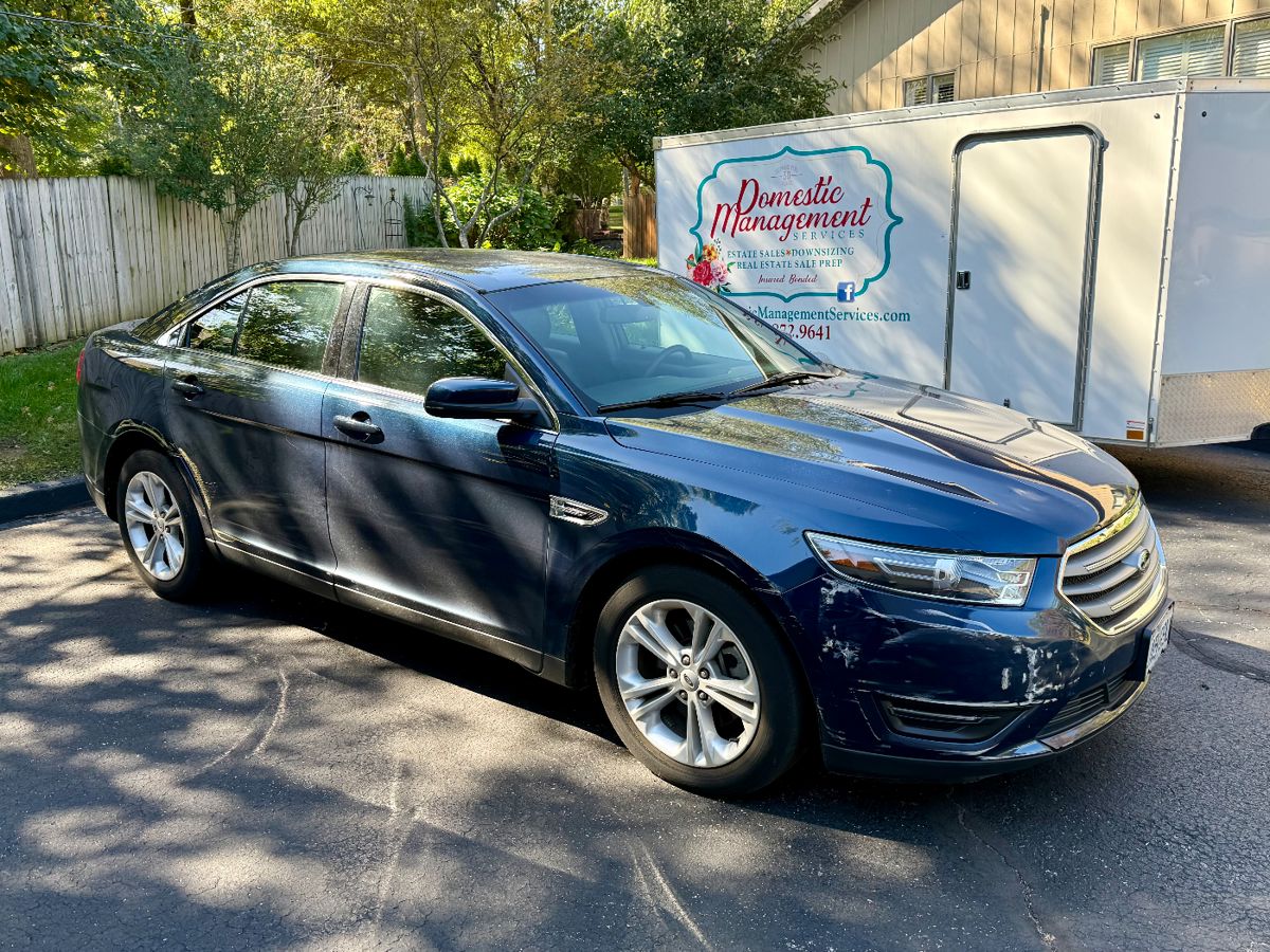 2016 Ford Taurus SEL  with 30k miles 
Car has been well cared for, like new interior, garaged and has low mileage. 
It has some minor cosmetic damage that can be early repaired. 
Kelly Blue Book Value 10,150 
Asking 9,999 obo