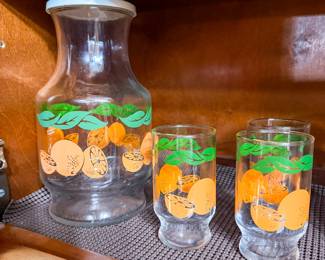 Vintage orange juice glass set