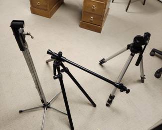 Benson Trekker Tripod
Manfrotto Bogen tripod 3130
Realistic microphone stand