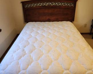 Headboard sold separately 
Full Size Bed sold separately 