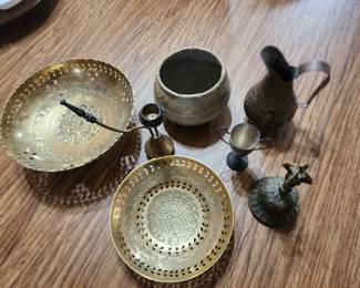 Brass items, there will be a lot of this kind of things