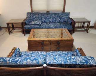Oriental furniture 