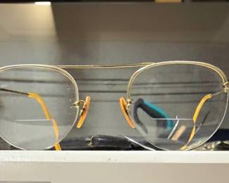 vintage B& L eyeglasses 1/10-12 KGF