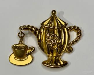 Don-Lin tea pot brooch
