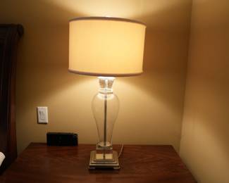 quoizel glass lamp