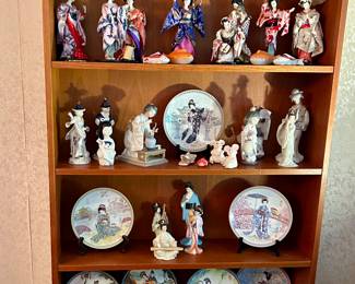 Ketsuzan Kiln Limited-Edition Japanese Collector Plates, Ashton-Drake Galleries “Poetry of Flowers” Collection