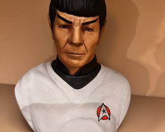 Vintage 1979 “Mr. Spock” bust — Grenadier Models, officially licensed by Paramount Pictures.