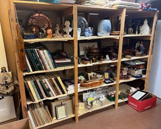 Misc decor, vintage year books, picture frames