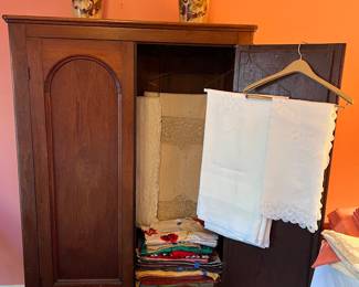 Armoire, linens