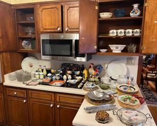 Misc kitchen.