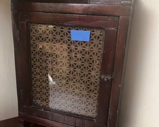 Small cabinet with booklets