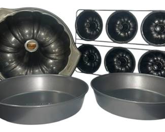Wilton BlackDecker Baking Pan Set
