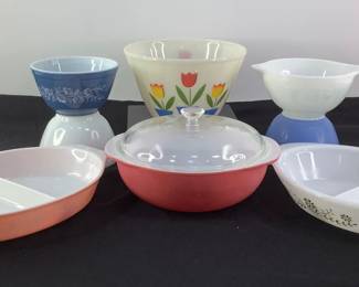 Vintage Pyrex & Fire-King