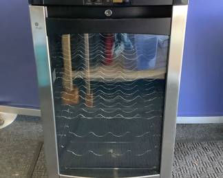 GE Profile Deluxe Wine Center