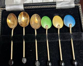 Antique enamel coffee bean demitasse spoon set in presentation box
