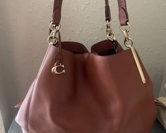 Cognac brown medium sized coach bag