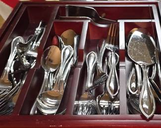Kitchen Flatware