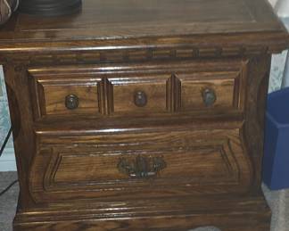 Piece 3 - 2 Drawer Nightstand 