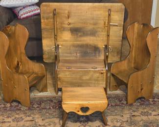 Table Folds up with Storage 