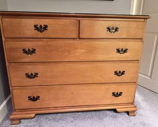 Bernhardt 5 drawer dresser