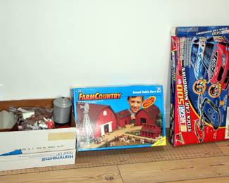 Vintage Play Sets, Board Games