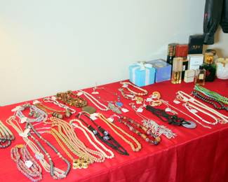 Fine & Costume Jewelry