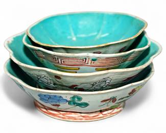 Set Of Four Nested Antique Chinese Porcelain Bowls With Lobed Edges