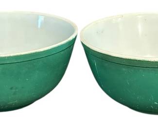 Vintage Pyrex Mixing Bowls
