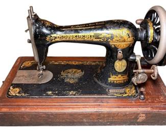 1948 Singer Hand Crank Sewing Machine