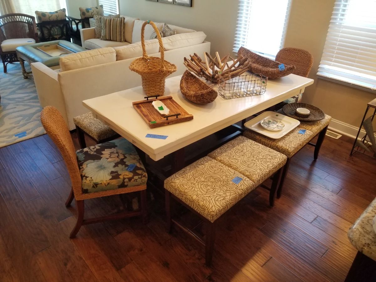 Dining set seats 8 - 4 benches; two end chairs; one table. Table is 38" wide x 78" long; made in Canada. Benches made in Canada by Canadel. Chairs by Baker. 