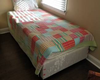 Twin bed