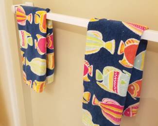 Fishy hand towels