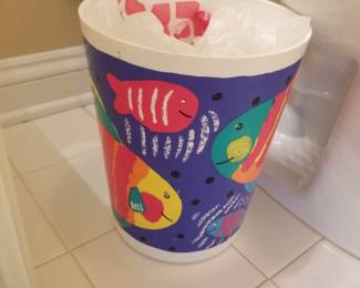 Fishy wastebasket
