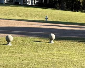 4 large concrete garden balls