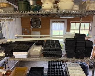 Grow trays