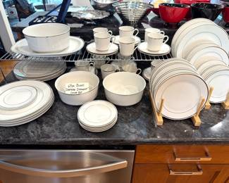 63 piece set of Block “Chateau D’Argent” china set