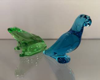 Bacarrat Crystal frog and parrot