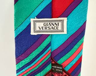 Gianni Versace silk tie in excellent vintage condition