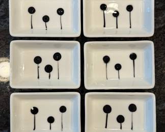 Cute Crate & Barrel 6-piece ceramic condiment dishes