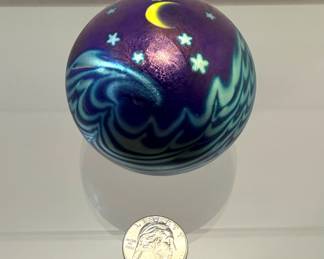 Lundberg Studios paperweight