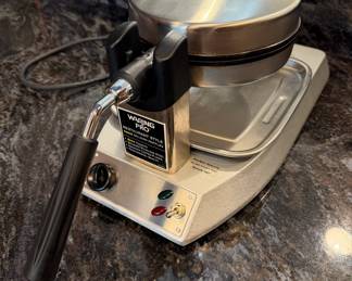 Waring Pro Restaurant Style Belgian waffle maker