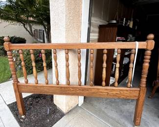$90 Queen Headboard (Solid Oak)