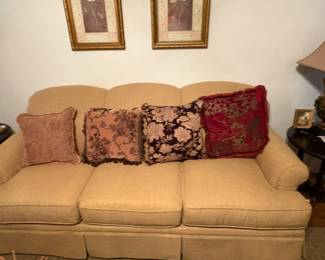 sofa