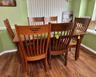 Mavin dining set