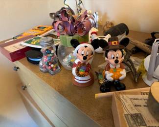 Mickey and Minnie Mouse Figures