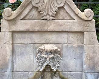 Vintage circa 2001 Lions Head Fountain $2500